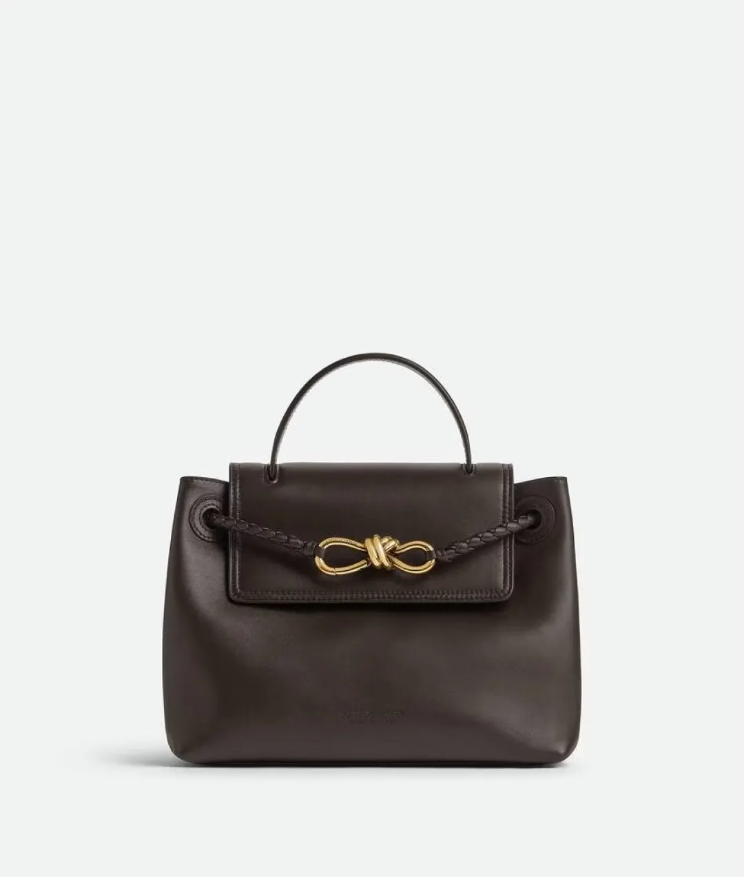 Chocolate Brown Official Website Picture Batch 2060